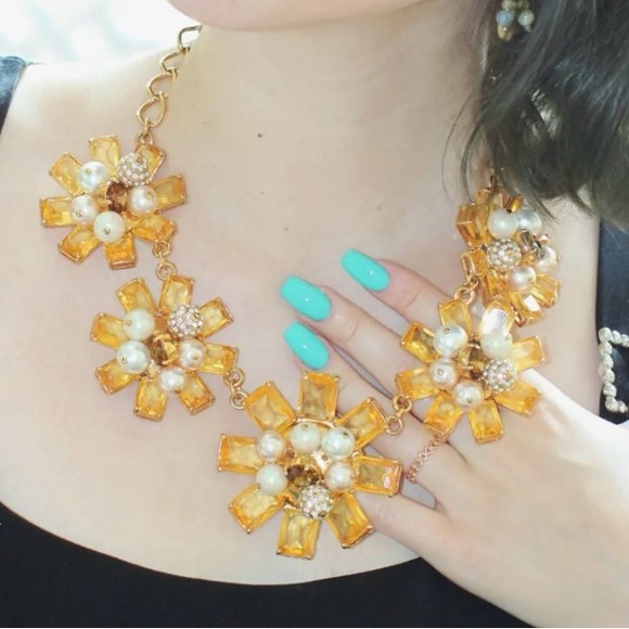 Kate Spade First Blush Statement Necklace - Picture 1 of 6